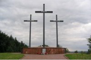 Родственники расстрелянных в Катыни польских офицеров снова призвали к их реабилитации