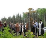 Под Петербургом установлен поклонный крест в память о жертвах красного террора